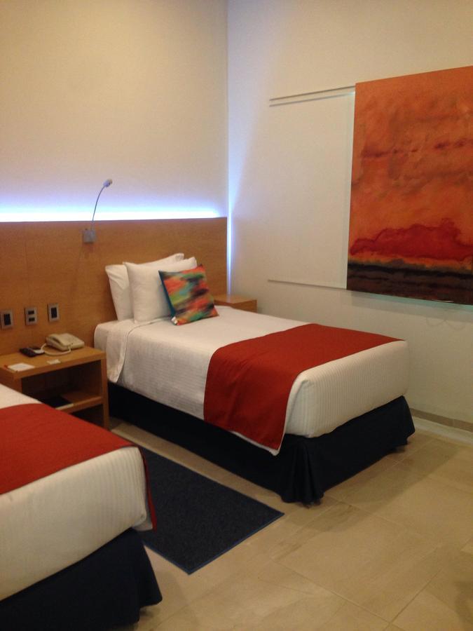 Hit Hoteles Aeropuerto Puebla Huejotzingo Екстер'єр фото